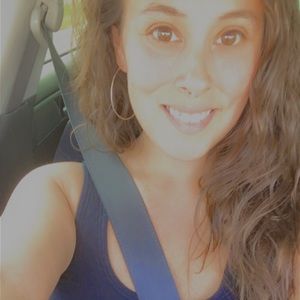 Meet your Posher, Vanesa